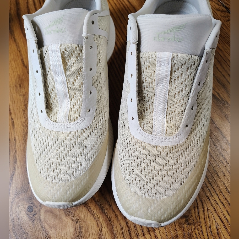 Dansko Women's Sky Mesh Comfort Energy Return Athletic Shoes Ivory sz 38. - Picture 9 of 16